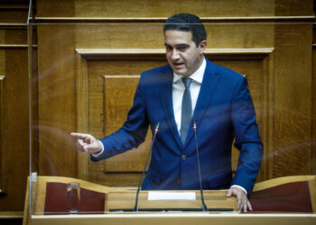 Μιχάλης Κατρίνης: Σήκωσε το γάντι