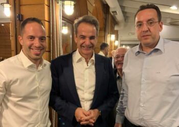 Λευτέρης Βαρουξής: Κοντά στον Πρωθυπουργό…