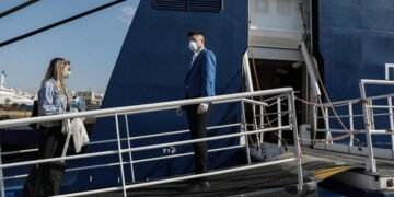 Youth Pass: Πώς και πότε θα πάρουν οι νέοι τα 150 ευρώ