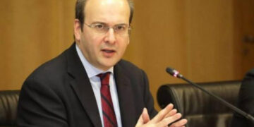 Κωστής Χατζηδάκης: Ποια επιδόματα θα αυξηθούν