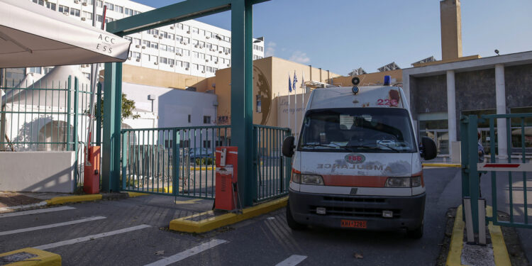 Θεσσαλονίκη: Συνελήφθη ξανά 40χρονη για κλοπές ασθενών στο νοσοκομείο ΑΧΕΠΑ