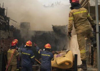 Αυστηρό μήνυμα στους εμπρηστές: «Δεν θα γλιτώσετε» – Μία σύλληψη και τρεις προσαγωγές υπόπτων