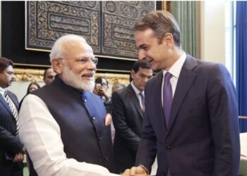 Τι φέρνει η επίσκεψη του Ινδού πρωθυπουργού στην Αθήνα – «Διαβατήριο» για μια αγορά δισεκατομμυρίων