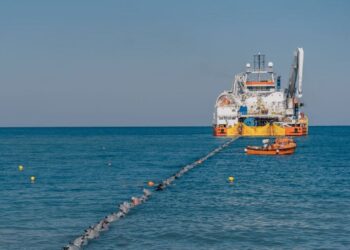 ΑΔΜΗΕ: Τέθηκε σε λειτουργία η νέα ηλεκτρική διασύνδεση Κυλλήνης – Ζακύνθου