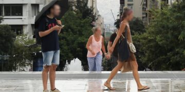 Καιρός Πέμπτης: Άστατος με τοπικές βροχές και ζέστη