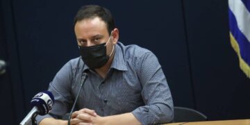 Μαγιορκίνης: Μέσα Οκτωβρίου ο επικαιροποιημένος εμβολιασμός για τον κορωνοϊό