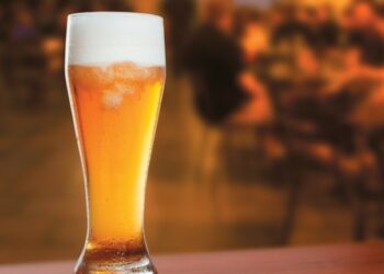 Ο «πόλεμος» της μπίρας: Οι κινήσεις των μεγάλων παικτών