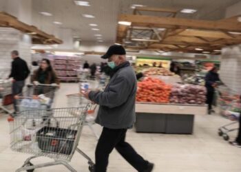 Η ακρίβεια δρομολογεί μία σειρά μέτρων για την στήριξη των νοικοκυριών