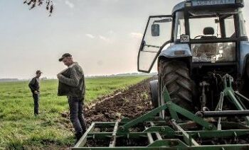 Αγρότες: Μέχρι πότε καλούνται να καταβάλουν την ειδική ασφαλιστική εισφορά