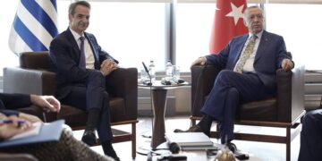 DW: Ελληνική επιτυχία ότι ο Ερντογάν έβαλε τέλος στις προκλήσεις και επέστρεψε στη διαπραγμάτευση