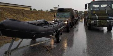 Κακοκαιρία: Επί ποδός ο Στρατός στη Θεσσαλία – Σε ετοιμότητα και φρεγάτα στον Παγασητικό