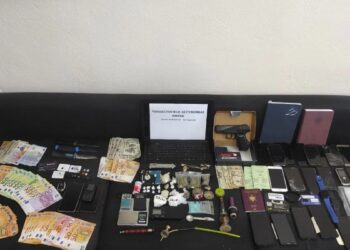 ΕΛ.ΑΣ.: Εξαρθρώθηκαν πλήρως δύο οργανώσεις που διοχέτευαν ναρκωτικά στη Σαντορίνη