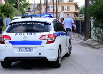 Άγριος καυγάς μεταξύ πατέρα και γιου στο Ηράκλειο – Στο τμήμα κατέληξαν οι δύο άνδρες