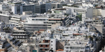 Ακίνητα: Αναβάλλονται για το 2024 οι ηλεκτρονικές μεταβιβάσεις με λίγα κλικ