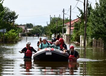 Πυροσβεστική: Συνολικά 2.806 διασώσεις – απομακρύνσεις ατόμων έχουν πραγματοποιηθεί – Συνεχίζονται οι απεγκλωβισμοί σε Τρίκαλα και Καρδίτσα