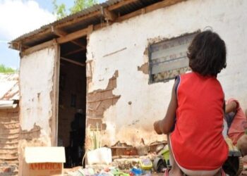 Πάνω από 330 εκατομμύρια παιδιά σε κατάσταση ακραίας φτώχειας παγκοσμίως