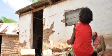 Πάνω από 330 εκατομμύρια παιδιά σε κατάσταση ακραίας φτώχειας παγκοσμίως