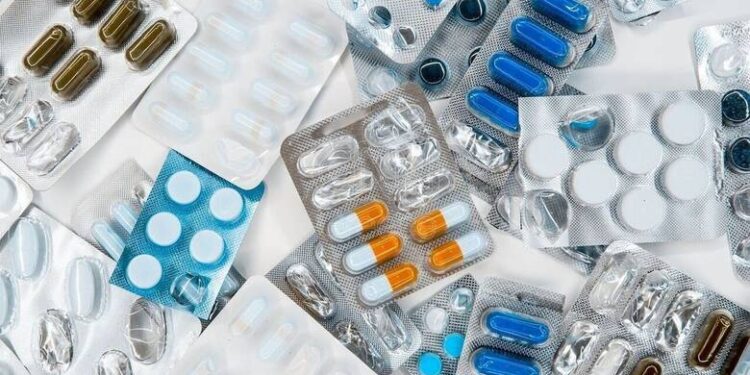 Πλημμύρες Θεσσαλία: Πώς θα παραλαμβάνουν τα φάρμακά τους οι ασφαλισμένοι του ΕΟΠΥΥ