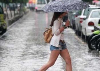 Ο καιρός σήμερα: Φθινοπωρινό το σκηνικό με βροχές και συννεφιά