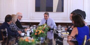 Συνάντηση Κυρ. Μητσοτάκη με την ΕΣΑμεΑ για την κατάρτιση Οδικού Χάρτη για τα άτομα με αναπηρία