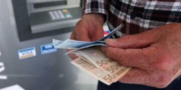 Συντάξεις Οκτωβρίου: Ποιες ημερομηνίες καταβάλλονται ανά κατηγορία