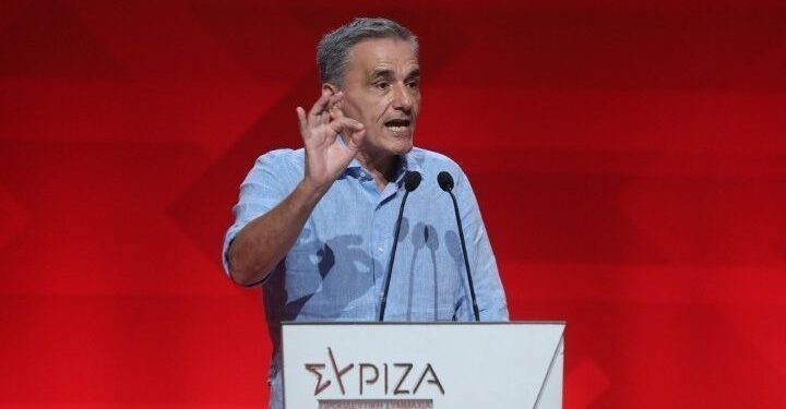 Τσακαλώτος: Ο κόσμος του ΣΥΡΙΖΑ να ψηφίσει την Κυριακή και να μείνει μετά μαζί μας