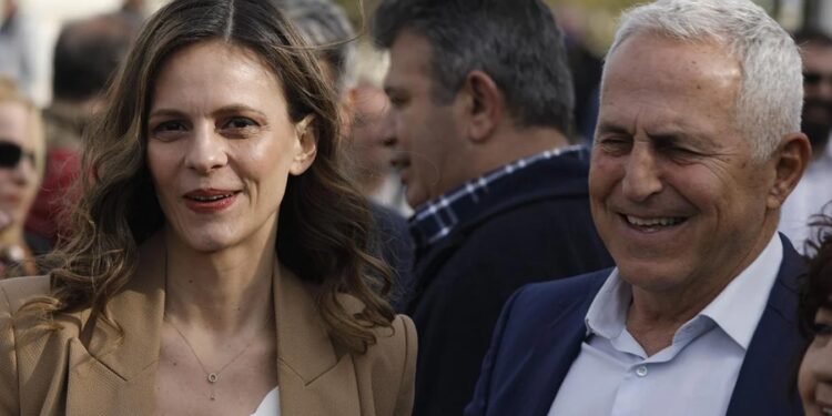 Αχτσιόγλου και Αποστολάκης ακύρωσαν τις ομιλίες τους στη Βουλή – «Πυροσβεστική» παρέμβαση Φάμελλου