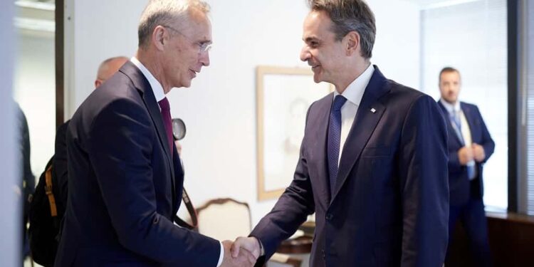Η Ανατολική Μεσόγειος και η Ουκρανία στη συνάντηση Μητσοτάκη – Στόλτενμπεργκ στη Νέα Υόρκη