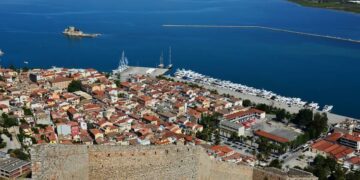 «Ανεβαίνουν» οι κρατήσεις για την 28η Οκτωβρίου – Οι δημοφιλείς προορισμοί