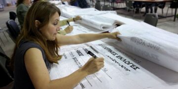 Αυτοδιοικητικές εκλογές: Οι γυναίκες, οι αιώνιοι έφηβοι και οι ανέμελοι