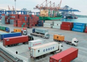 Εντόπισαν μεγάλη ποσότητα κοκαΐνης σε κοντέινερ στον Πειραιά – Τρεις συλλήψεις