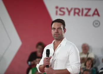 Στέφανος Κασσελάκης: Να ανέβει ο ελληνικός λαός κοινωνική βαθμίδα