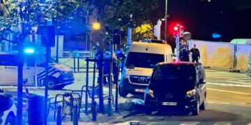 Νεκρός ο δράστης της επίθεσης στις Βρυξέλλες – Βρέθηκε δίπλα του το όπλο
