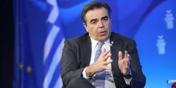 Μ. Σχοινάς; Να εφαρμοστεί μηχανισμός για «ουσιαστικές επιστροφές» για άτομα με συγκεκριμένο υπόβαθρο ασφαλείας