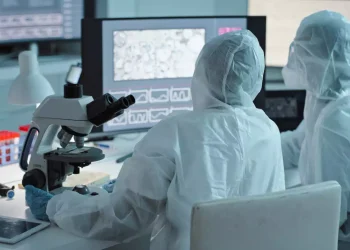 Πρωτοποριακή έρευνα Ελλήνων επιστημόνων ανοίγει τον δρόμο για εξατομικευμένη θεραπεία του καρκίνου