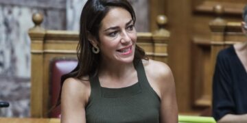 Δ. Μιχαηλίδου: Κλείνουν έως την Παρασκευή τα κενά εκπαιδευτικών στα σχολεία