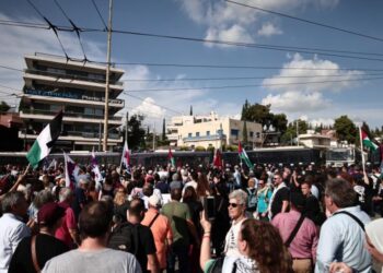 Μεγάλο συλλαλητήριο και πορεία στην πρεσβεία του Ισραήλ με κεντρικό σύνθημα «Λευτεριά στην Παλαιστίνη»