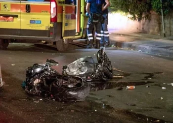Τροχαίο δυστύχημα στον Πειραιά: Νεκρός 38χρονος οδηγός μοτοσυκλέτας
