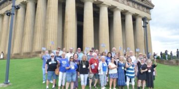 Στην Ελλάδα το 2ο reunion των υιοθετημένων στην Αμερική παιδιών από την Ελλάδα τις «δύσκολες» δεκαετίες ’50-’60