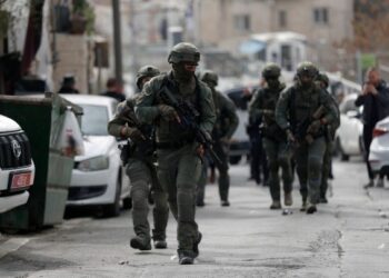 Ο ισραηλινός στρατός ζητά από τους κατοίκους της Γάζας να απομακρυνθούν «αμέσως» προς τον νότο – Η Χαμάς τους λέει να παραμείνουν στα σπίτια τους