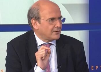 Χατζηδάκης: Δεν θα αυξήσουμε τους φορολογικούς συντελεστές για τους ελεύθερους επαγγελματίες