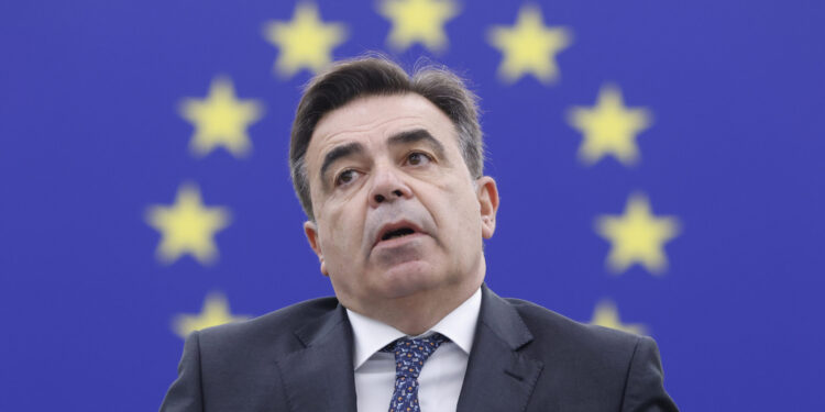 Σχοινάς: Χρειαζόμαστε τώρα το σύμφωνο για τη μετανάστευση και το άσυλο
