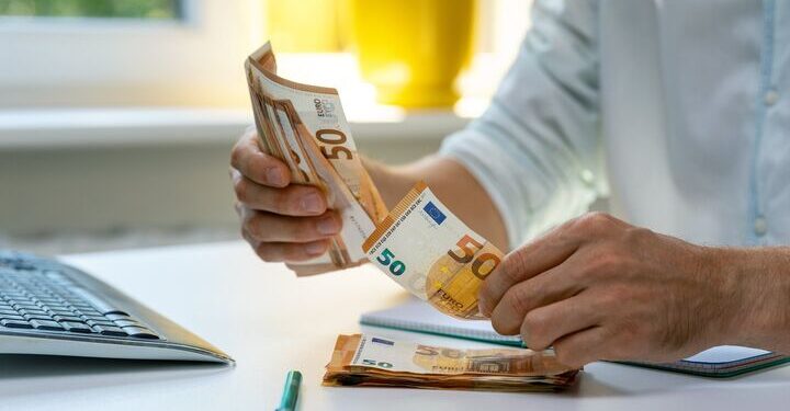 Ελάχιστο Εγγυημένο Εισόδημα: Αύξηση 8% για αιτήσεις που θα εγκριθούν από 1 Δεκεμβρίου