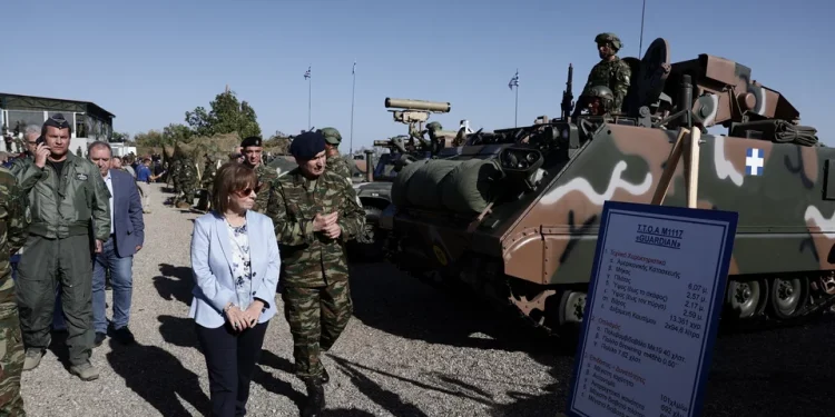 ΠτΔ: Οι Ένοπλες Δυνάμεις εγγυώνται την ακεραιότητα των συνόρων μας