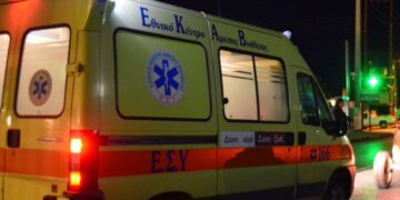 Βρέφος στο Βόλο έχασε τη ζωή του όταν ο παππούς που το κρατούσε παρασύρθηκε από μοτοσικλέτα