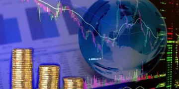 Φρένο στις αυξήσεις επιτοκίων από τις μεγάλες κεντρικές τράπεζες