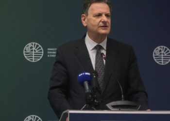 Επίδομα για θέρμανση με ρεύμα σε 1,2 εκατ. καταναλωτές – Στήριξη πολύτεκνων, ποινές για ρευματοκλοπές