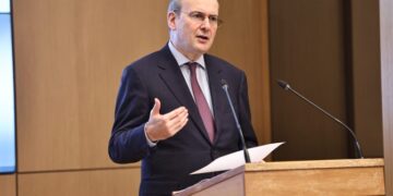 Χατζηδάκης: Ήρεμα νερά με την Τουρκία, αλλά και ενίσχυση της θέσης της χώρας