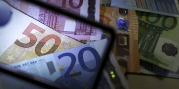 Μειωμένο στα 362,8 δισ. ευρώ το Δημόσιο Χρέος το 2025 – Αυξήθηκαν τα ρευστά διαθέσιμα