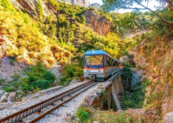 Κύμα οργής σε Καλάβρυτα και Αιγιαλεία για τον Οδοντωτό- Σκέψεις να κινηθούν νομικά